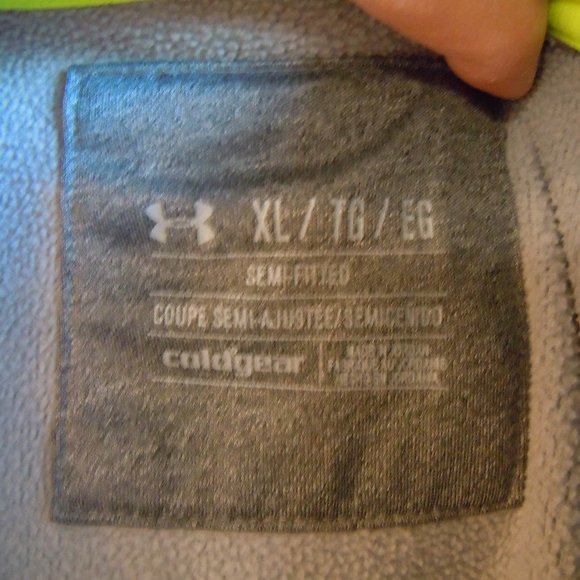 UNDER ARMOUR Hooded Pullover - Picture 8 of 10